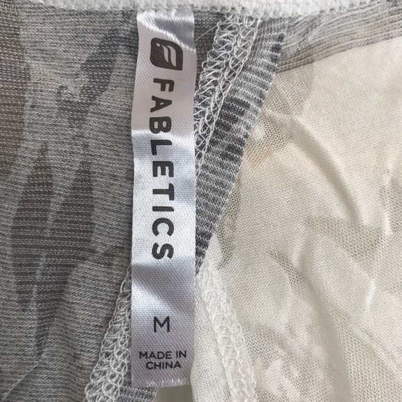 Fabletics Tank - Picture 3 of 3